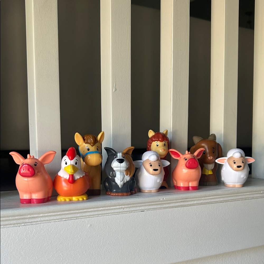 Fisher-Price Little People Farm Friends Animal Set, Chickens, Sheep, Dog, Goat